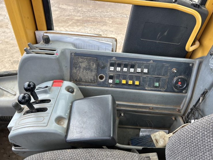 volvo-l110e-image-71