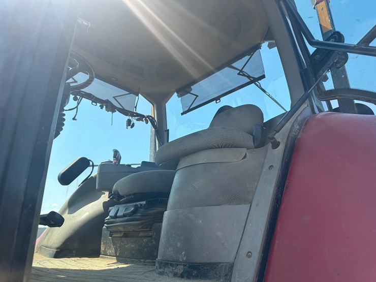 #32189-•-2008-case-international-magnum-335-tractor-image-49