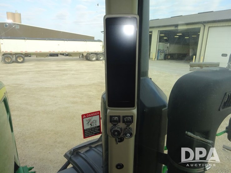2019-john-deere-f4365-image-108