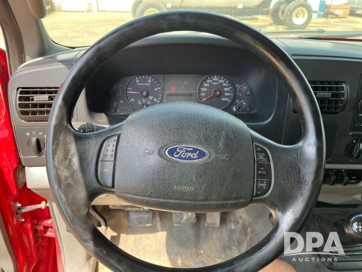 2006-ford-f350-xlt-image-35