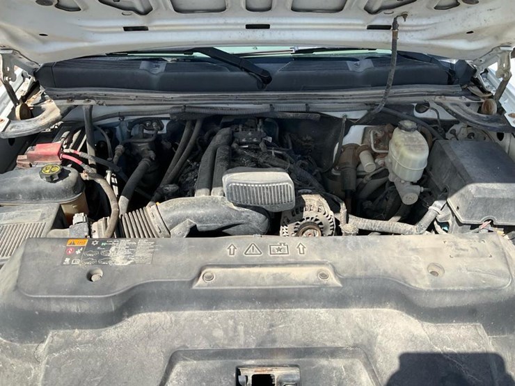 2013-chevrolet-silverado-2500-image-44