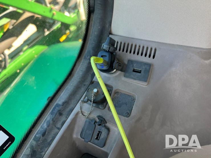 2019-john-deere-r4045-image-106