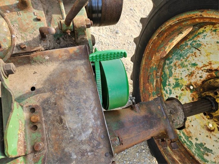 john-deere-a-image-24