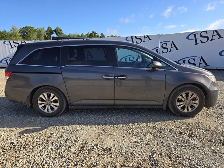 2014-honda-odyssey-image-6
