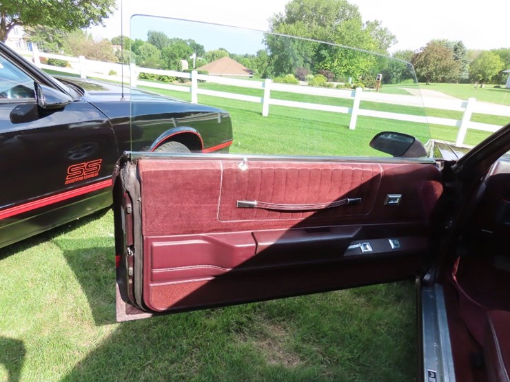1987-chevrolet-monte-carlo-ss-aero-coupe-image-14