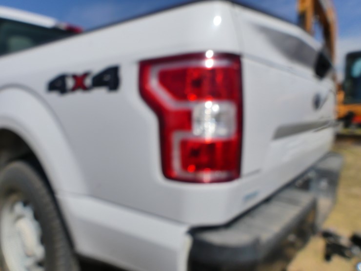 2019-ford-f150-xl-image-5