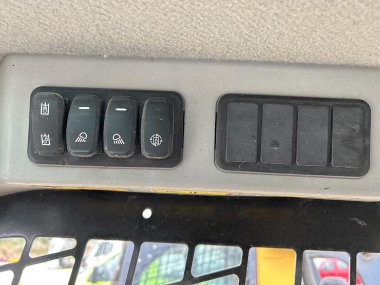 caterpillar-226d3-image-57