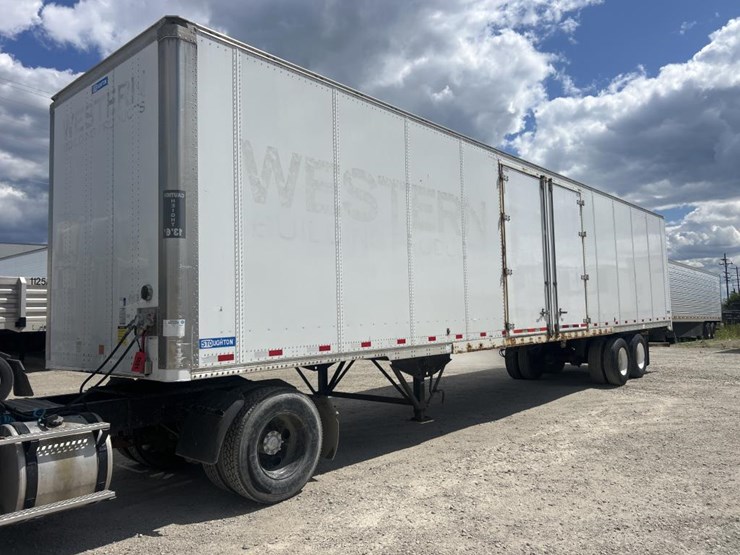2017-stoughton-van-image-1