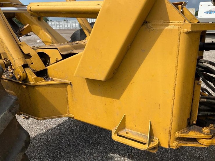 1985-deere-648d-image-68