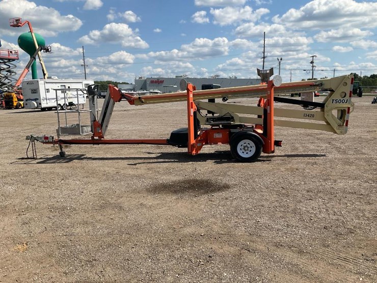 2012-jlg-t500j-image-7