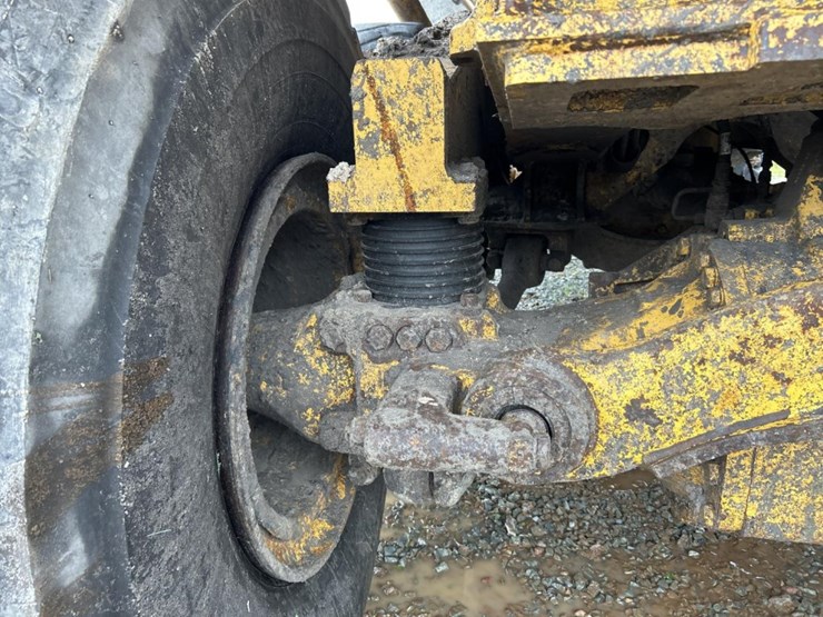 2014-deere-460e-image-15