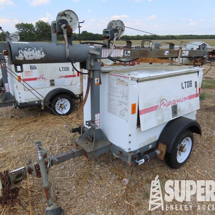 (1-2) MAGNUM Portable Light Tower, w/ PANCAKE 6KW...