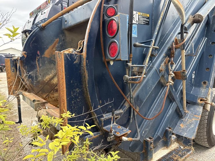 2001-caterpillar-3126-image-43