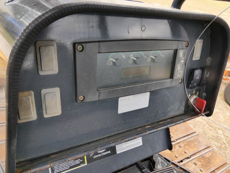 deere-650j-lgp-image-17