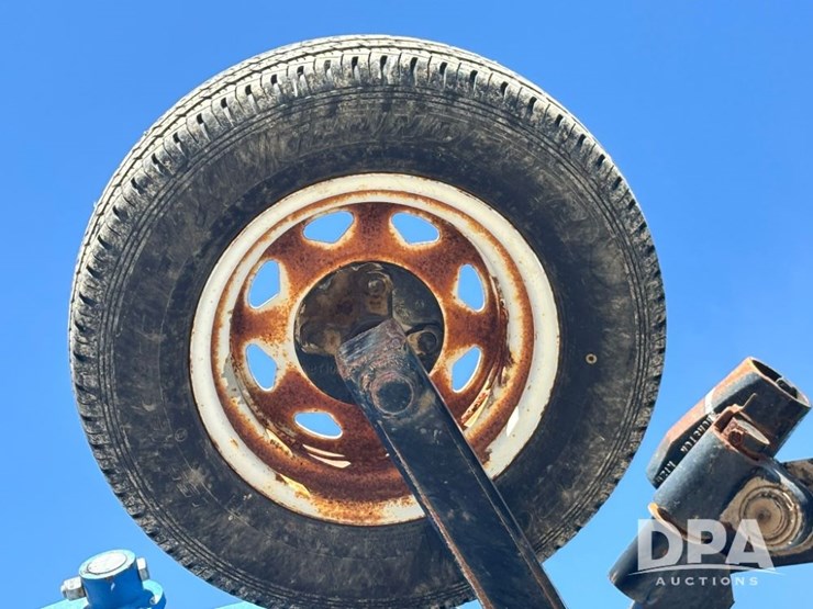2014-blu-jet-at3000-image-19