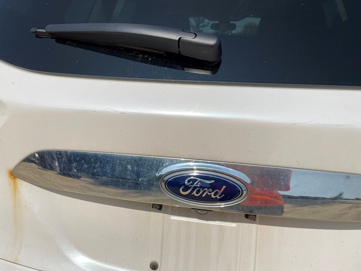2014-ford-escape-image-10