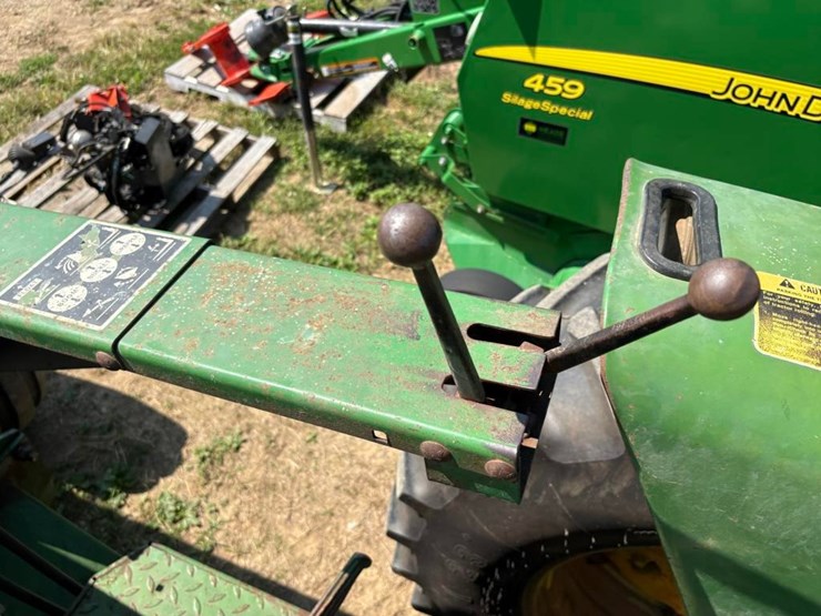 john-deere-2840-image-24