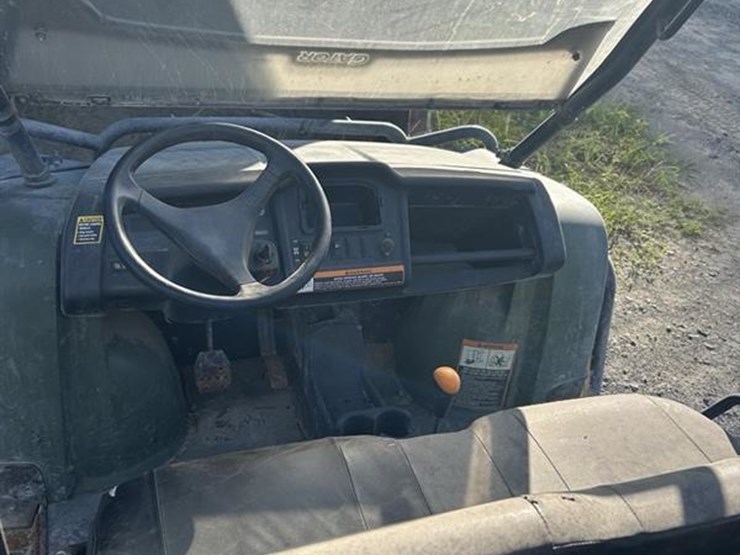 john-deere-gator-image-6