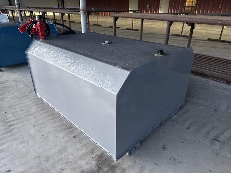 #2502-•-300-gallon-fuel-tank-image-3
