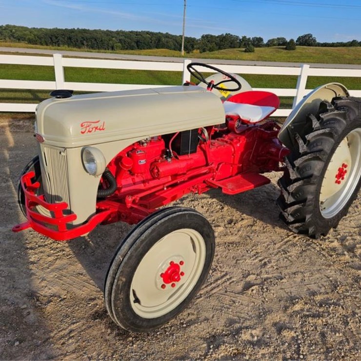 FORD 8N