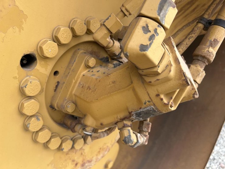 caterpillar-cb54-image-20