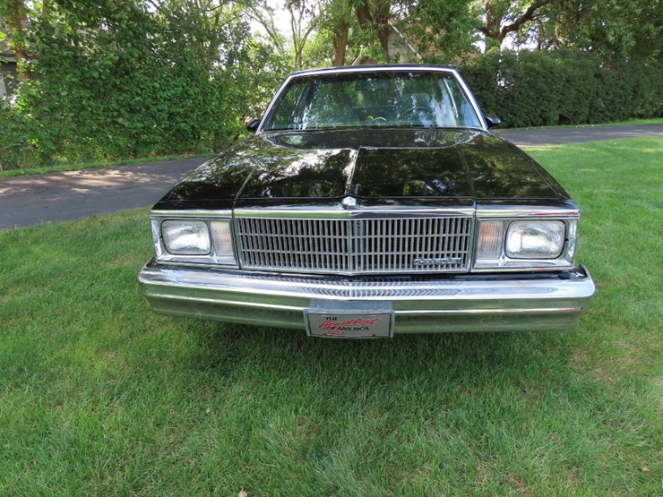 1980-chevrolet-malibu-classic-image-2