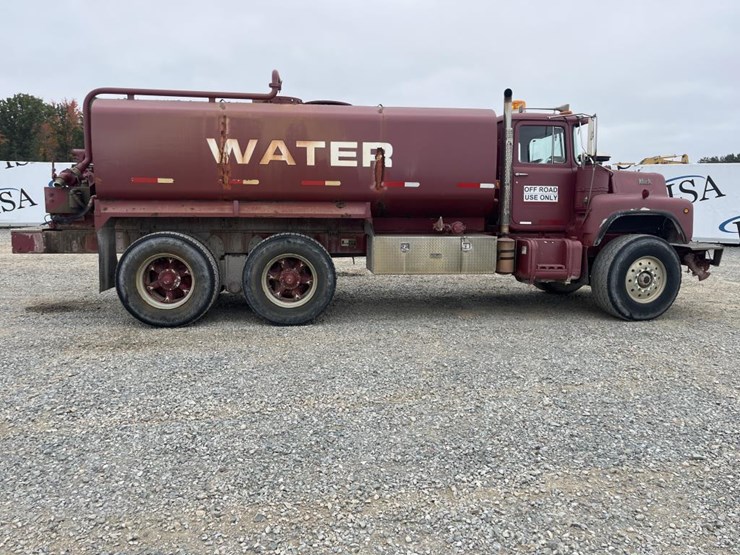 1986-mack-dm686sx-image-6