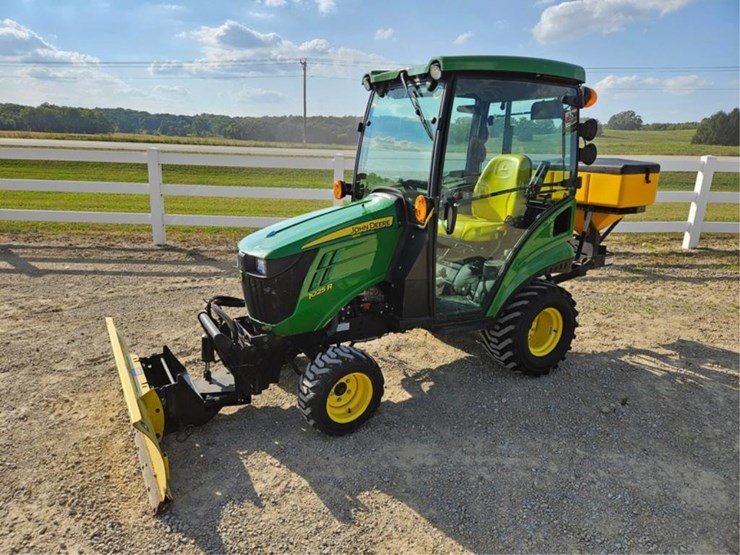 john-deere-1025r-image-1