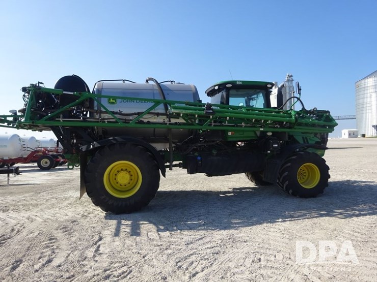 2020-john-deere-f4365-image-19
