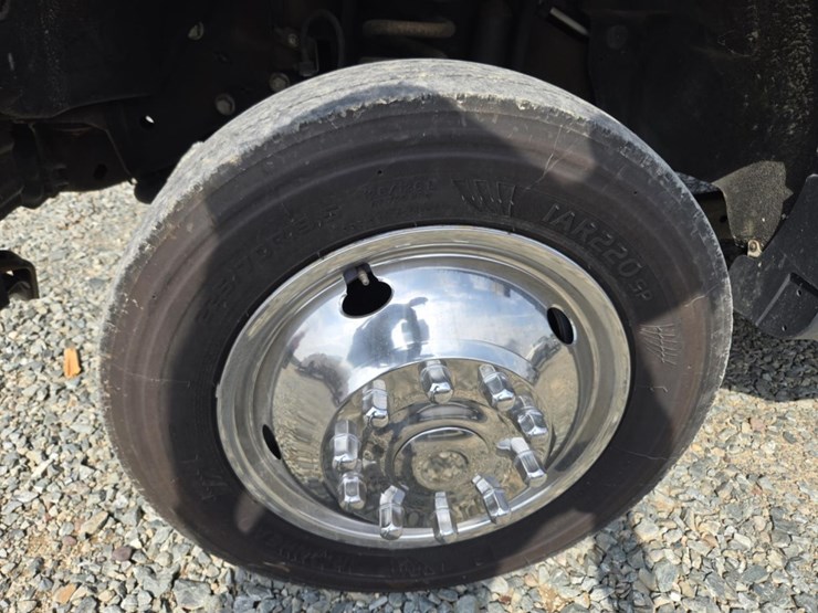 2014-ford-f450-image-65