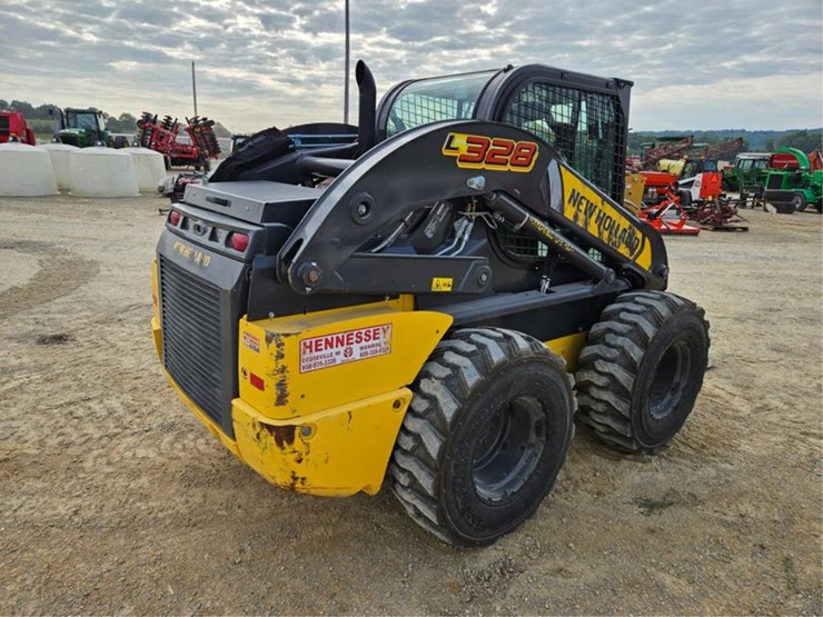 new-holland-l328-image-5