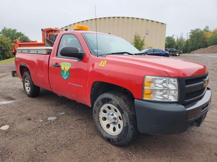 2013-chevrolet-silverado-1500-image-6