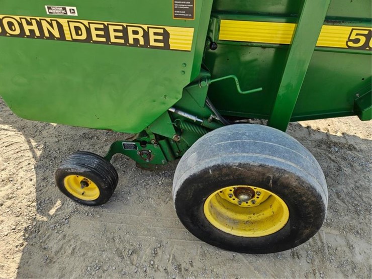 john-deere-566-image-17