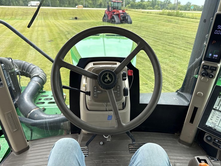 2019-john-deere-9570rx-image-27
