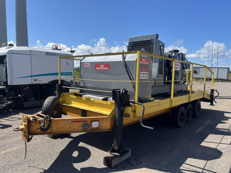 #2693-•-cummins-towable-generator-image-1