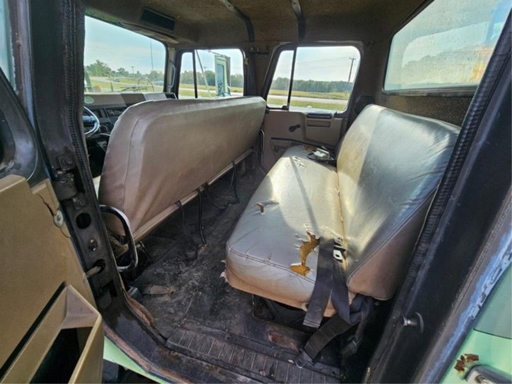 1994-international-4700-image-23