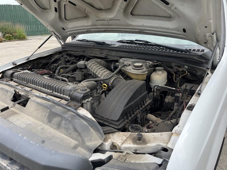 2005-ford-f350-image-30