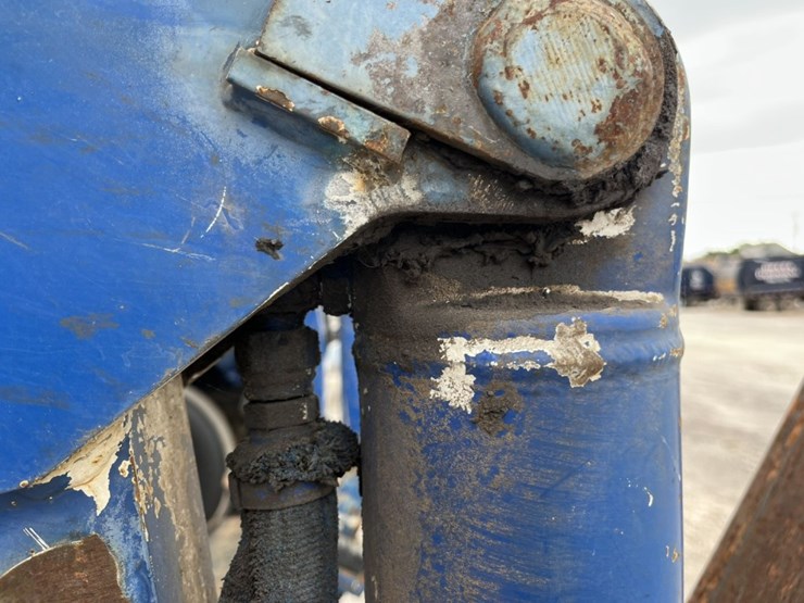 #1631-•-2005-mack-garbage-truck-image-28