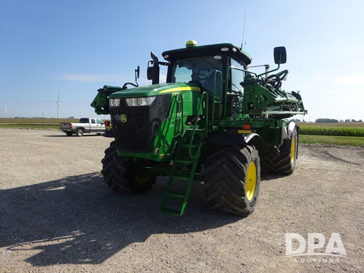 2021-john-deere-f4365-image-4