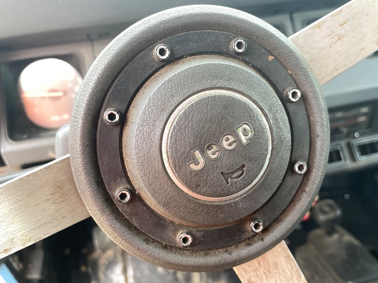 1990-jeep-wrangler-image-78
