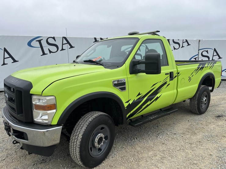 2010-ford-f250-image-1