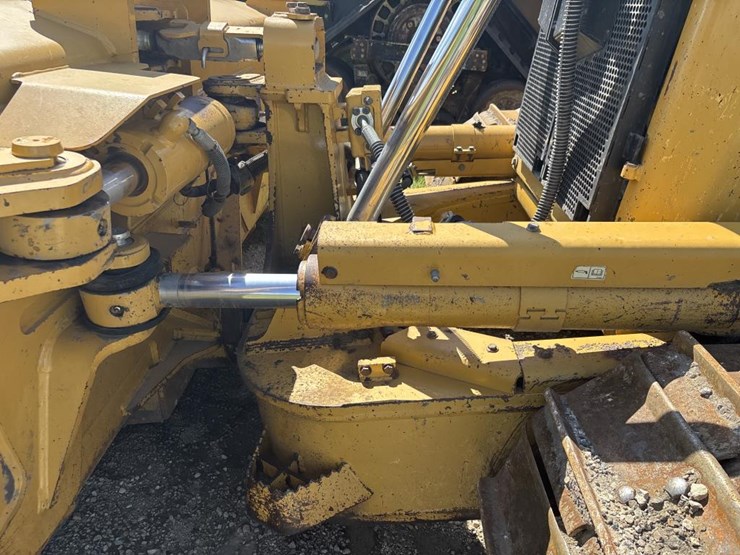 2018-caterpillar-d6t-lgp-image-37