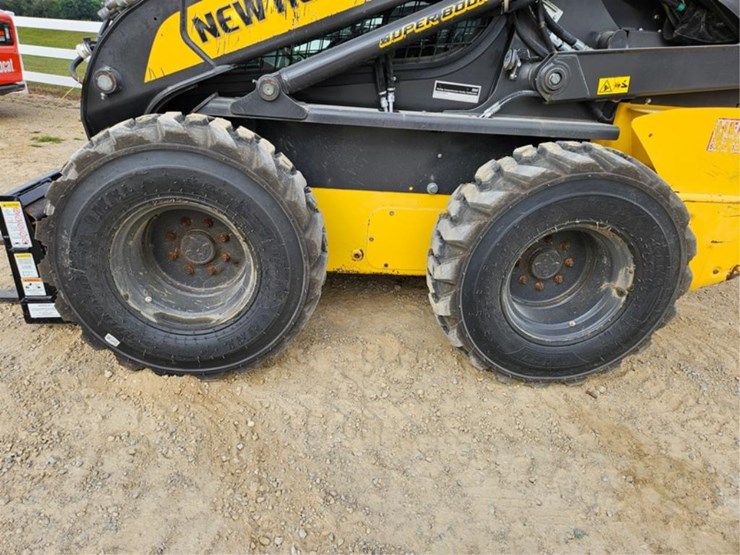 new-holland-l328-image-31