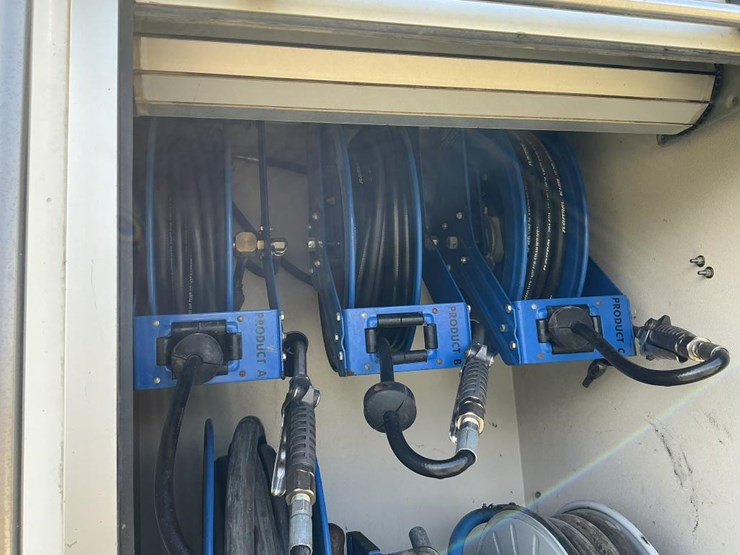 2020-peterbilt-337-image-72