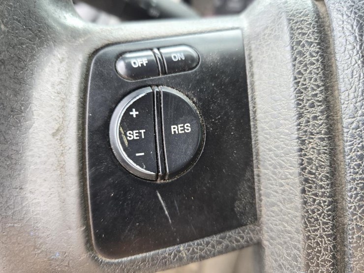 2008-ford-f550-image-53