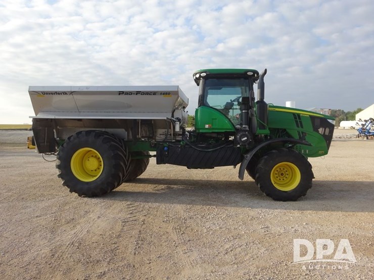 2019-john-deere-f4365-image-13