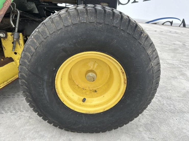 john-deere-l100-image-29