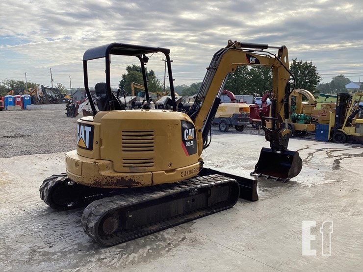 2015-caterpillar-305.5e2-cr-image-4