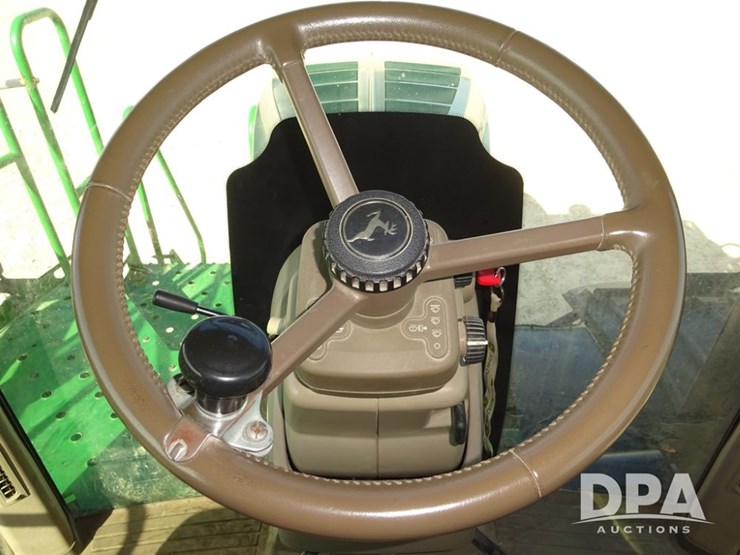 2020-john-deere-f4365-image-116
