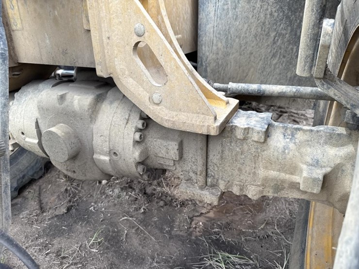 caterpillar-th407c-image-41